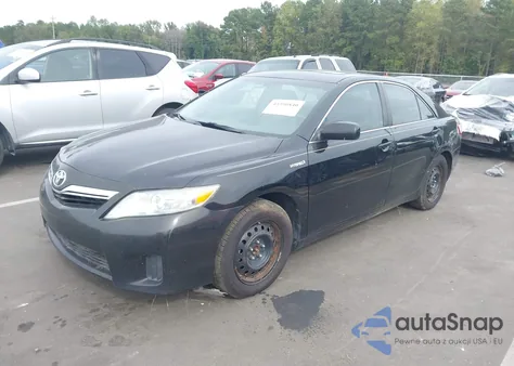2011 Toyota Camry Hybrid z USA, uszkodzony, nr VIN 4T1BB3EK1BU143061